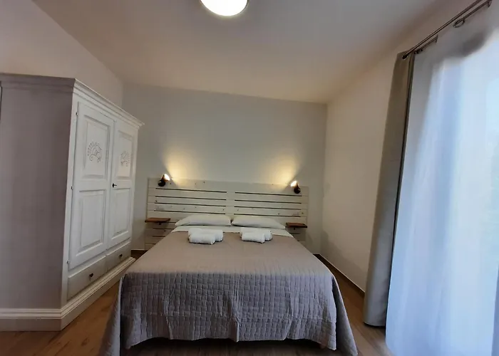 Su Maistu E Linna Cardedu