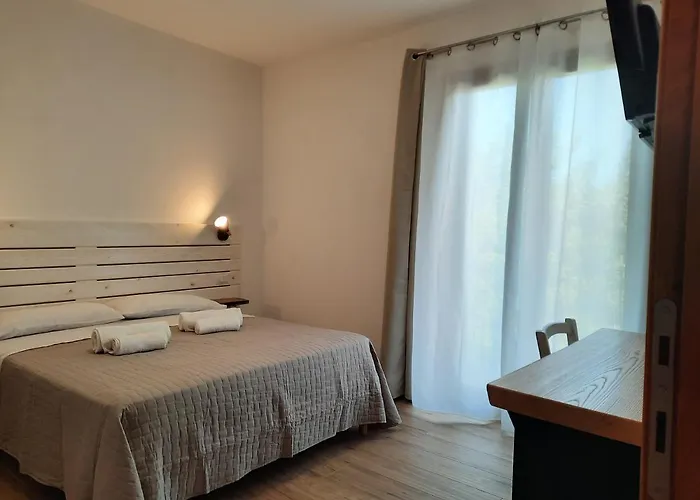 Su Maistu E Linna Casa de hóspedes Cardedu